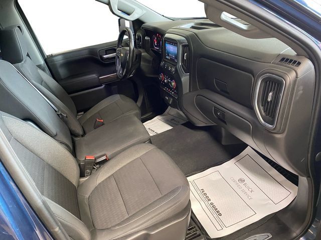 Used 2021 Chevrolet Silverado 1500 LT AWD/4WD image 17