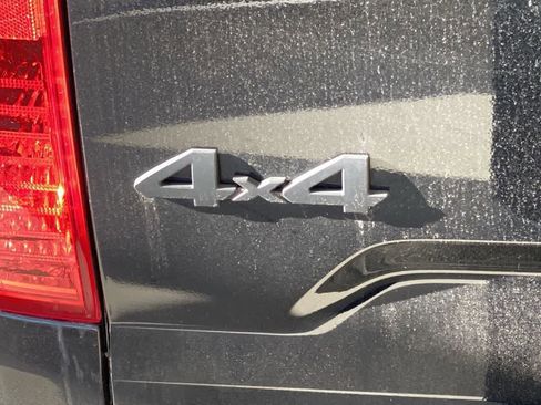 Used 2017 Toyota Tundra Limited image 12