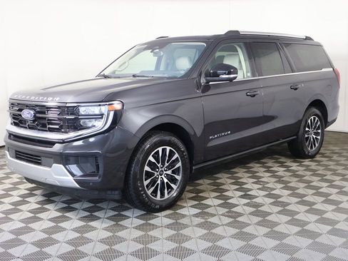 Used 2025 Ford Expedition Max Platinum image 12