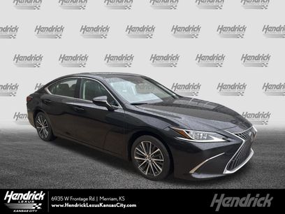 Certified 2025 Lexus ES 350 w/ Premium Package