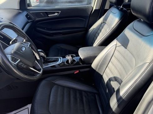 Used 2015 Ford Edge SEL w/ Equipment Group 201A image 10