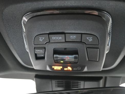 Used 2024 Toyota bZ4X Limited image 23