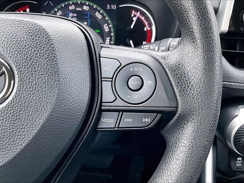 Certified 2023 Toyota RAV4 XLE image 25