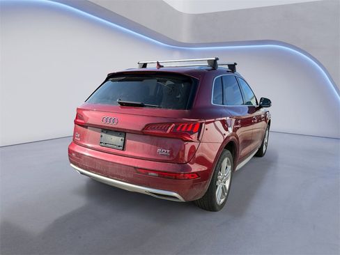 Used 2018 Audi Q5 2.0T Premium Plus image 4