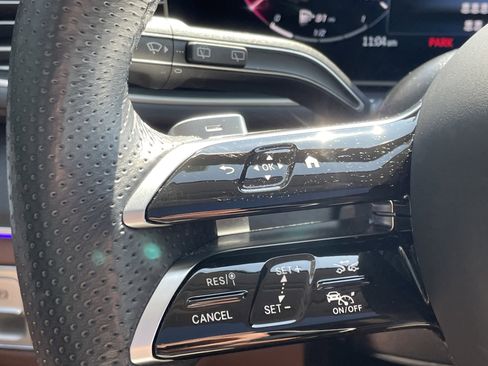 Certified 2024 Mercedes-Benz GLS 450 4MATIC image 28