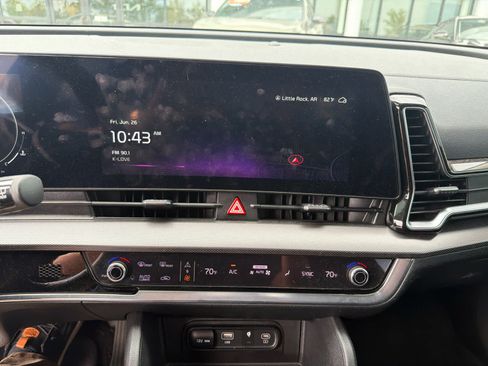 Used 2025 Kia Sportage SX FWD image 15