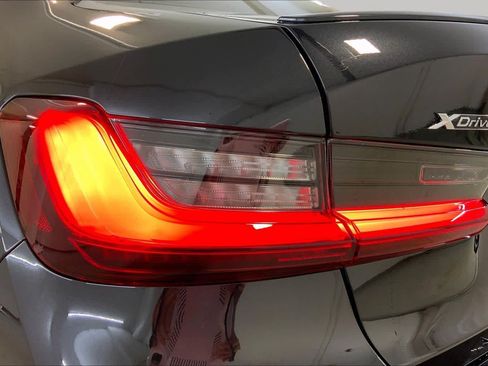 Used 2024 BMW 330i xDrive Sedan w/ M Sport Package AWD/4WD image 28