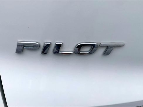Used 2017 Honda Pilot EX-L image 30