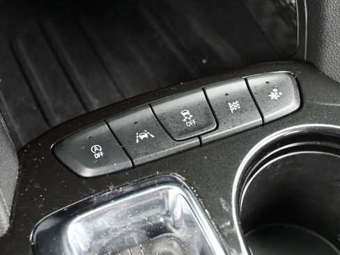 Used 2023 Chevrolet TrailBlazer ACTIV w/ Sun and Liftgate Package image 27