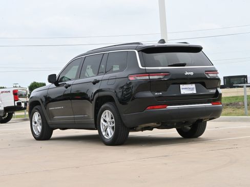 Used 2024 Jeep Grand Cherokee L Laredo w/ Luxury Tech Group I image 6