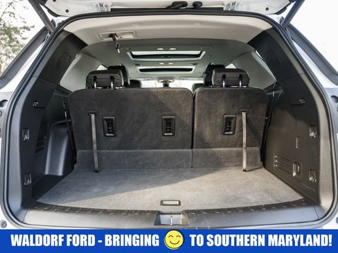 Used 2020 Chevrolet Traverse Premier w/ Redline Edition image 9