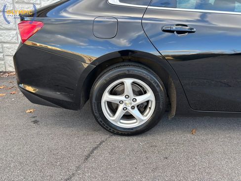 Used 2014 Chevrolet Impala LT w/ Convenience Package image 12