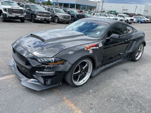 Used 2020 Ford Mustang GT Premium w/ GT Performance Package RWD image 1
