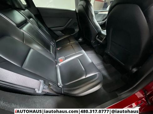 Used 2024 Tesla Model Y Long Range AWD/4WD image 19