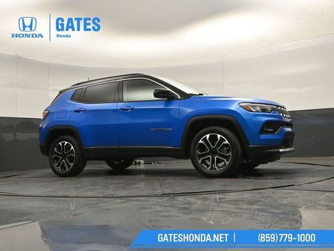 Used 2022 Jeep Compass Limited image 36