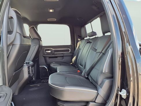 New 2026 RAM 2500 Laramie w/ Night Edition image 15