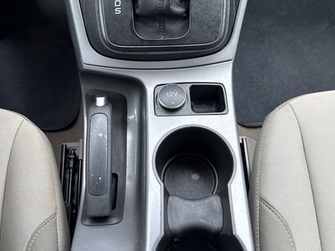 Used 2015 Ford Escape SE image 25
