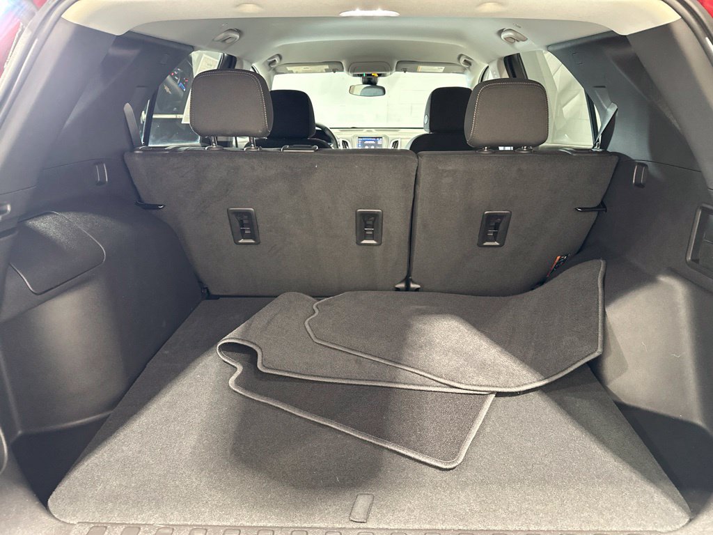 Certified 2024 Chevrolet Equinox LT AWD/4WD image 16