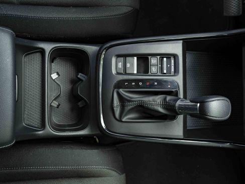 Used 2025 Honda CR-V EX image 27