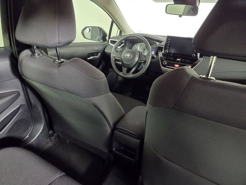 Used 2020 Toyota Corolla LE FWD image 30