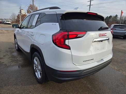 Used 2020 GMC Terrain SLE w/ Driver Convenience Package image 7