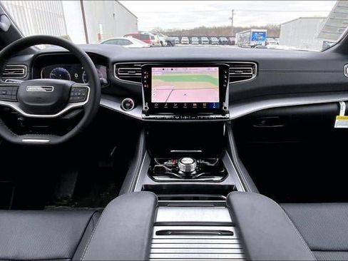 New 2026 Jeep Grand Wagoneer L Limited w/ Premium Group II image 43