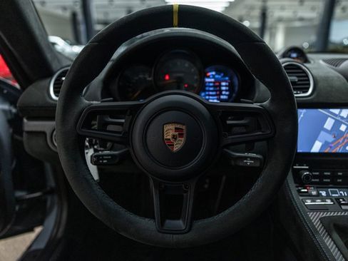 Used 2025 Porsche 718 Cayman GT4 RS image 6