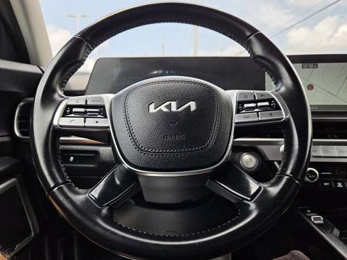 Used 2023 Kia Telluride S AWD/4WD image 18