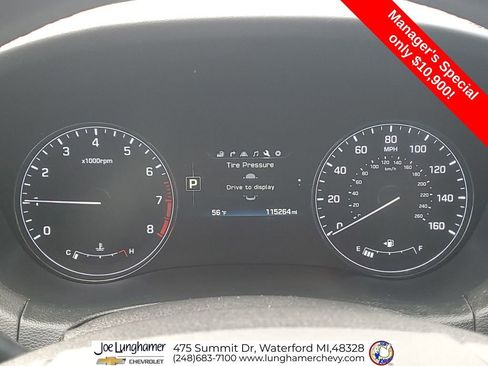 Used 2017 Genesis G80 3.8 AWD/4WD image 12