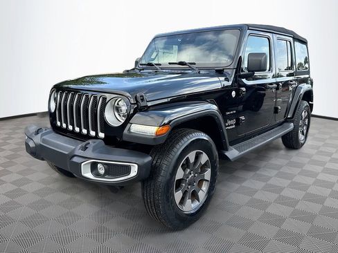 Used 2022 Jeep Wrangler Unlimited Sahara w/ LED Lighting Group image 4