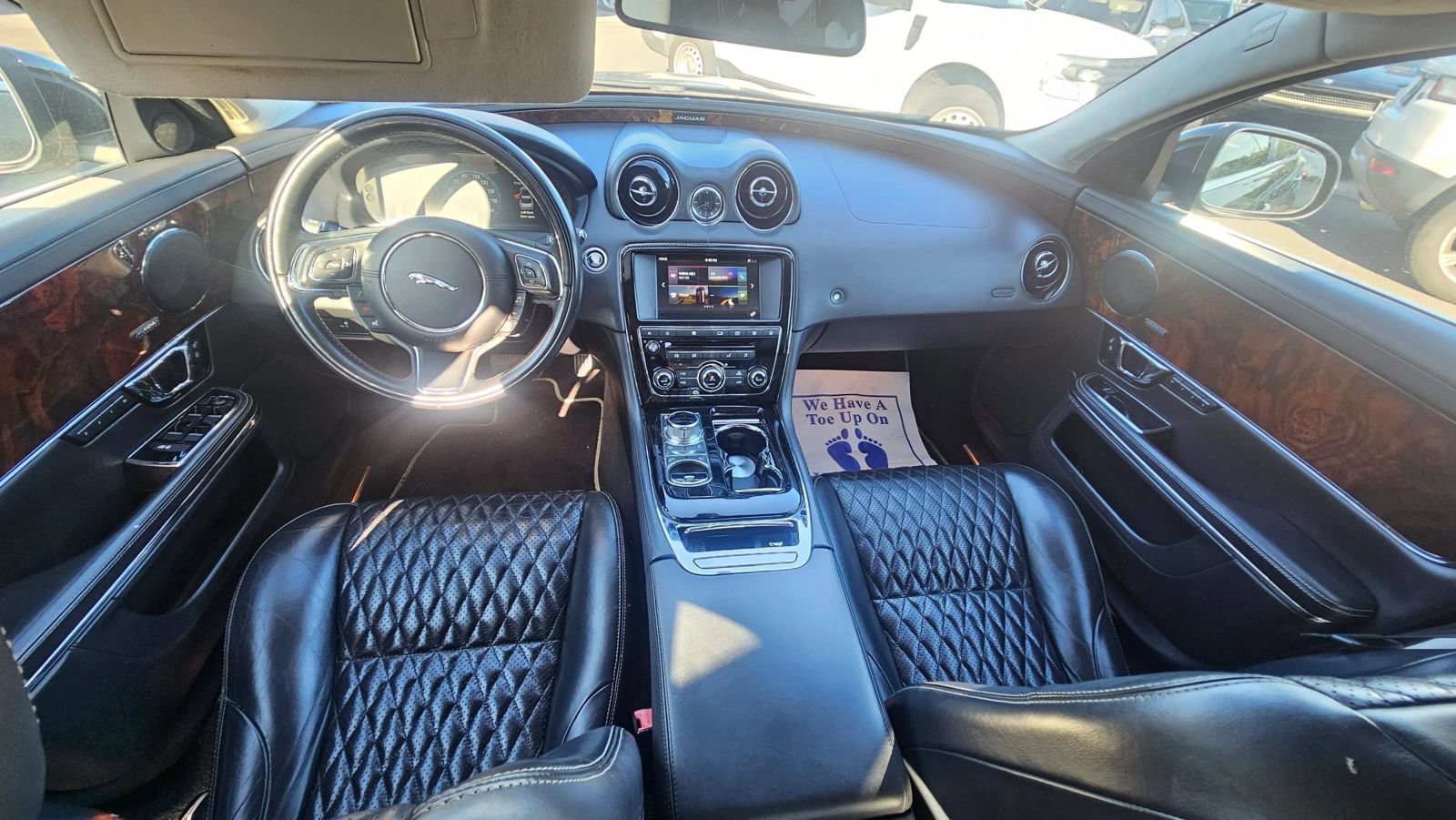 Used 2016 Jaguar XJ L Portfolio RWD image 3