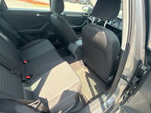 Certified 2024 Volkswagen Jetta S FWD image 25