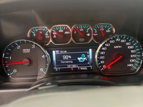 Used 2019 Chevrolet Silverado 2500 LT w/ LT Convenience Package image 11