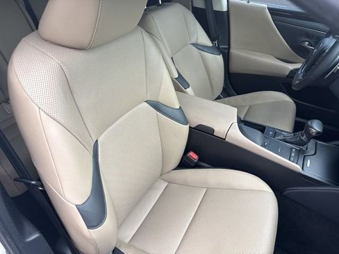 Used 2020 Lexus ES 350 w/ Premium Package FWD image 16