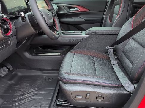 New 2026 Chevrolet Equinox EV RS image 12