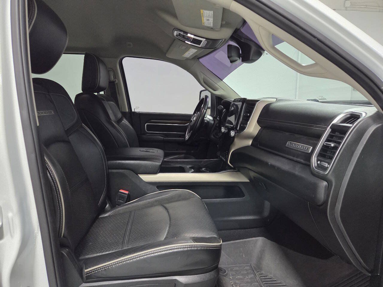 Used 2023 RAM 2500 Laramie AWD/4WD image 18