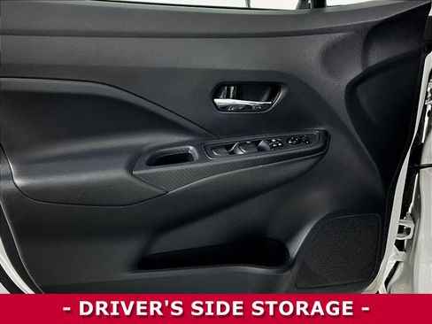 Certified 2023 Nissan Versa SV FWD image 20