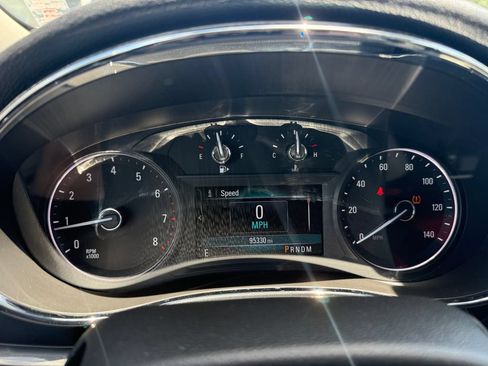 Used 2017 Buick Encore Premium AWD/4WD image 30