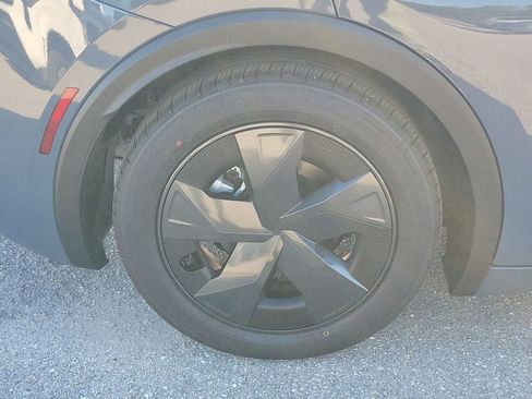 New 2026 Toyota Prius SE image 19