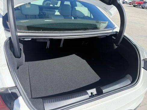 Used 2025 Mercedes-Benz CLA 250 image 11