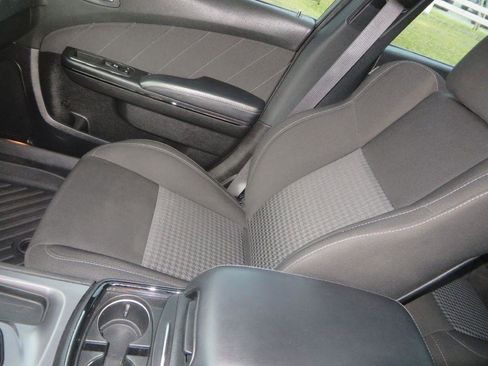 Used 2021 Dodge Charger GT w/ Driver Convenience Group image 21