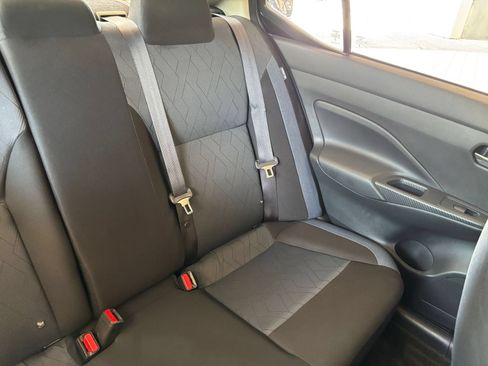 Used 2025 Nissan Versa SV FWD image 35