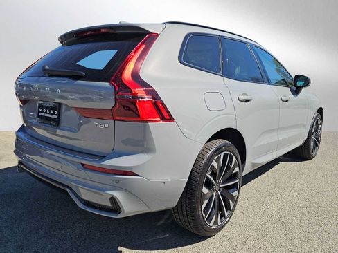 New 2026 Volvo XC60 T8 Ultra w/ Protection Package Premier AWD/4WD image 3