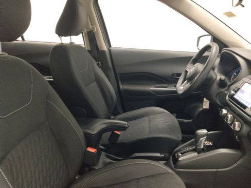 Used 2022 Nissan Kicks S FWD image 21