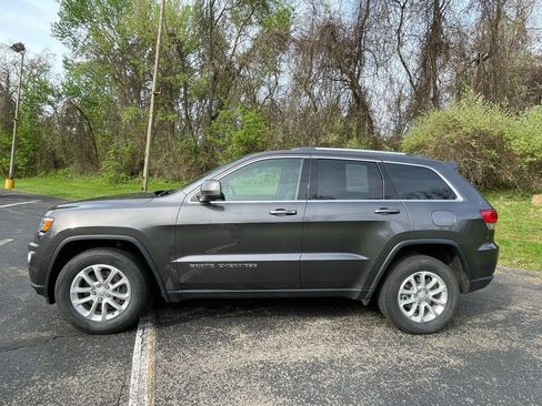 Used 2021 Jeep Grand Cherokee Laredo X image 6