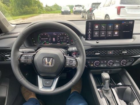 New 2025 Honda Accord Touring image 15