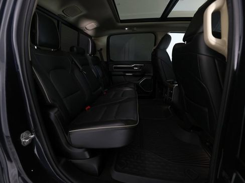 Used 2021 RAM 1500 Laramie w/ Laramie Southwest Edition RWD image 12