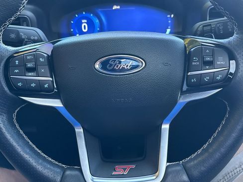 Used 2023 Ford Explorer ST w/ Equipment Group 401A AWD/4WD image 9