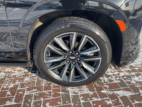 Used 2021 Cadillac Escalade Sport w/ Driver Assist Tech Package image 6