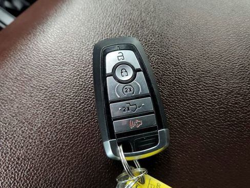 Used 2023 Ford F150 Lariat w/ Equipment Group 502A High AWD/4WD image 24